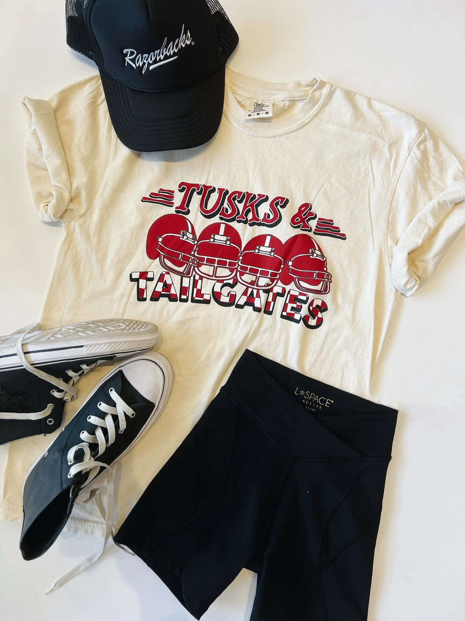charlie southern: tusks and tailgate t shirt - Image 4