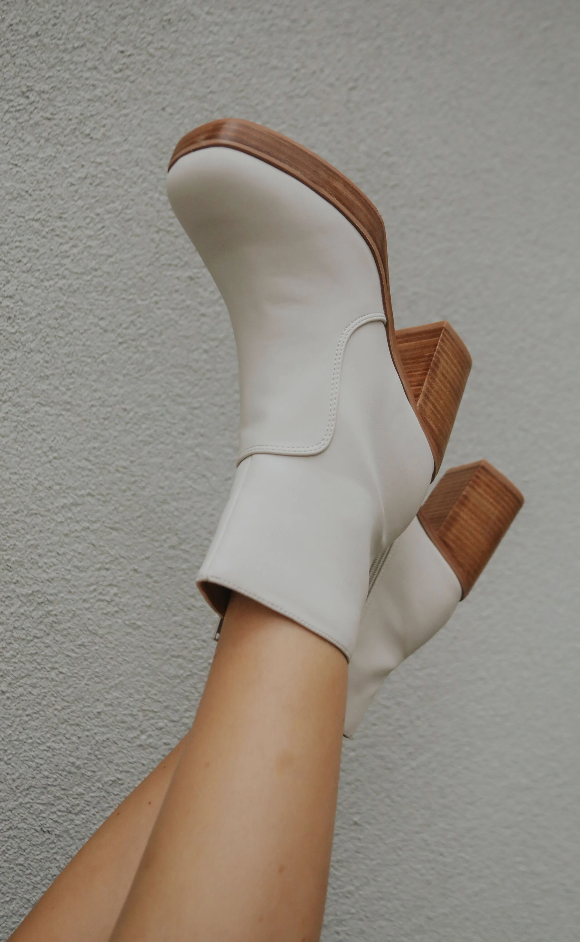 shu shop: vernita boot - Image 3